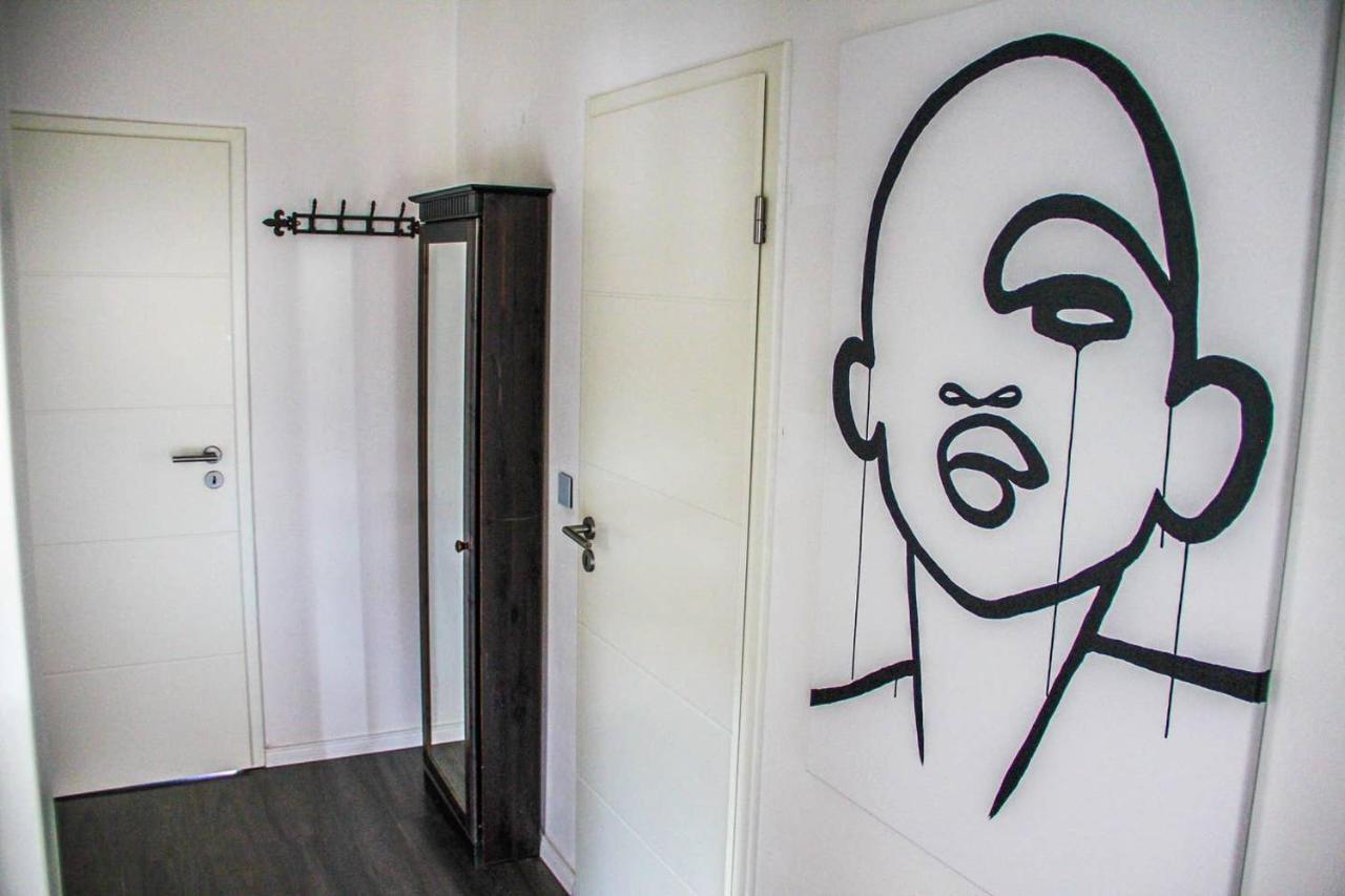 Exklusive 2 Zimmer Wohnung Mit Balkon In Top Lage! BRE Exteriör bild