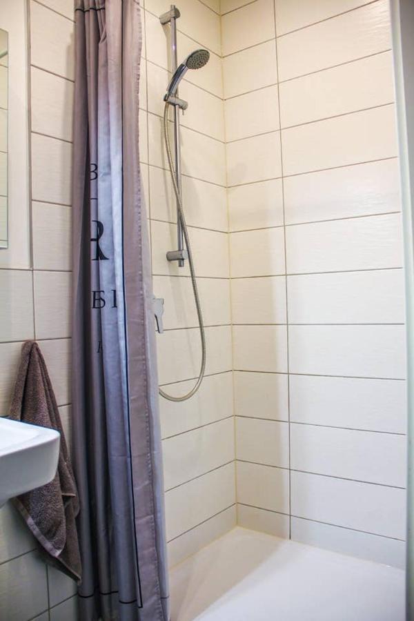 Exklusive 2 Zimmer Wohnung Mit Balkon In Top Lage! BRE Exteriör bild